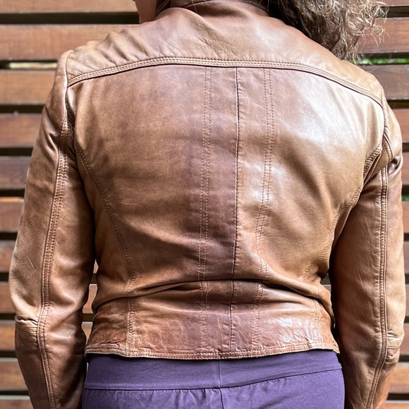 Danier Leather Moto Jacket - Picture 3 of 3